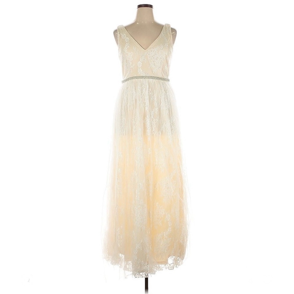 Lulus Cream Lace Dress